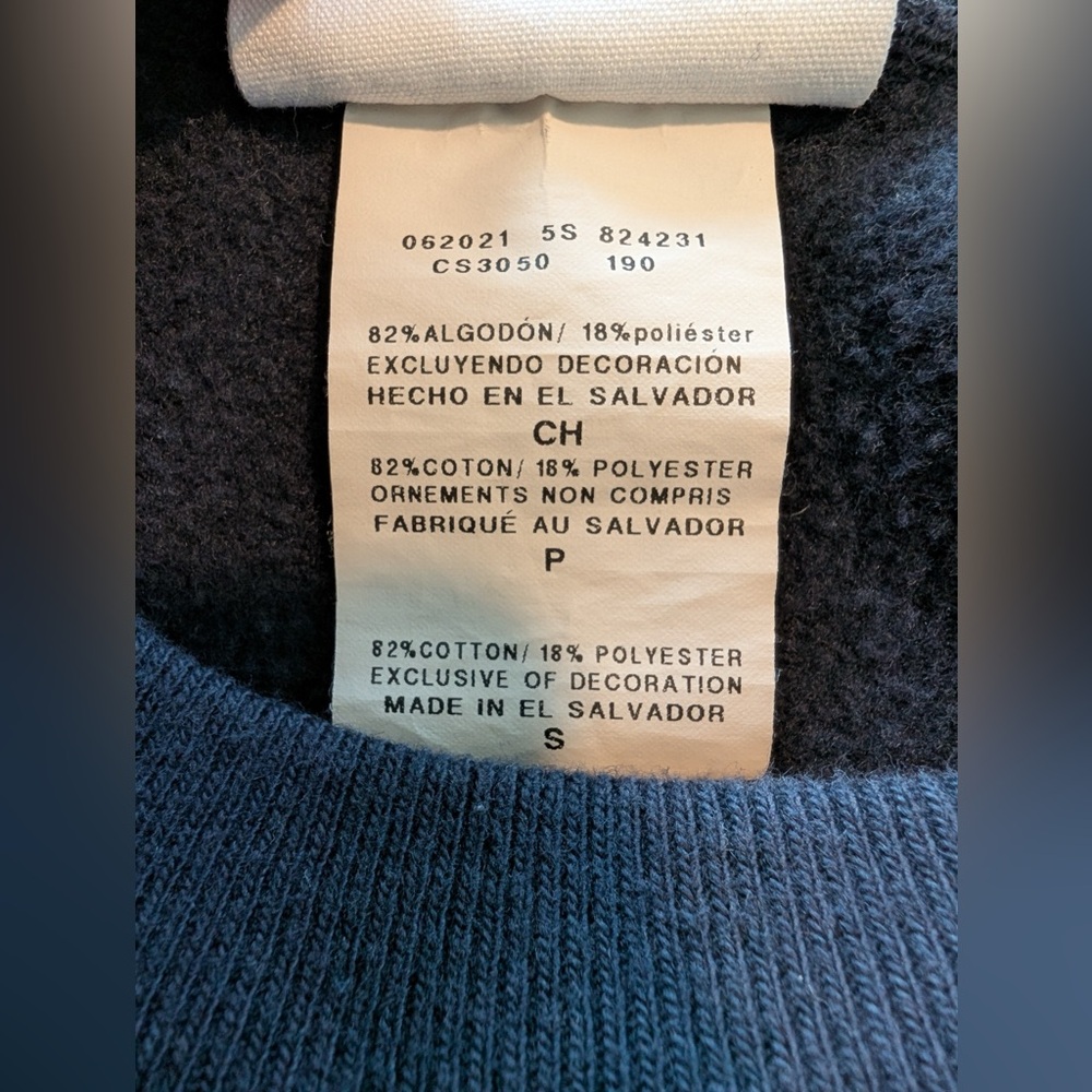 Vintage Champion Reverse Weave UCONN Crewneck Blue Size Small - Picture 4 of 8